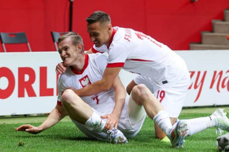 Celebration gone wrong: Karol Swiderski’s unfortunate injury ahead of Euro 2024