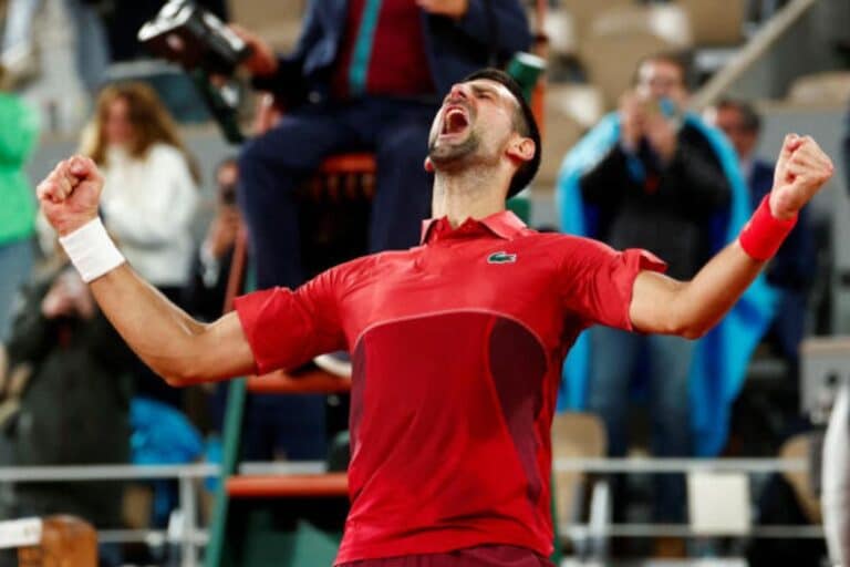 Midnight magic: Djokovic’s epic triumph at Roland-Garros stretches into the early hours!