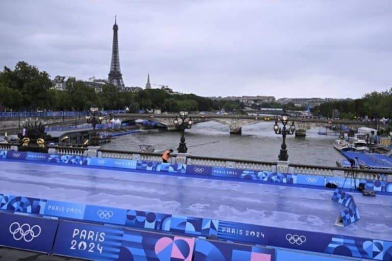 Triathlon in the Seine: What’s Plan B?