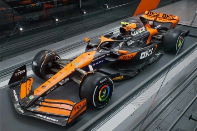 Mclaren F1 in wind tunnel