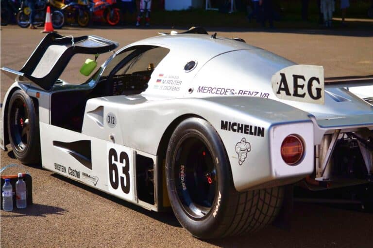 Unbelievable surprise: after 25 years away, the oldest car manufacturer in history returns to the 24 Hours of Le Mans, partnering with a well-known team