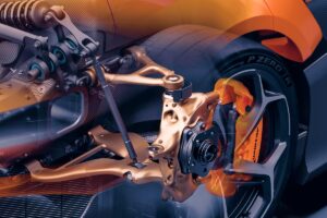 Mclaren is working with Divergent to supply a 3D-printed suspension for the new W1 - © Mclaren
