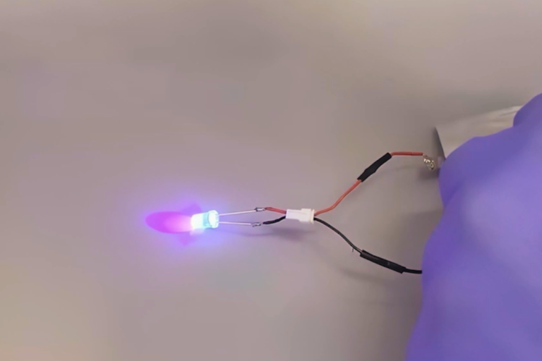 The Chinese automotive industry will soon have to answer to the United States, which holds the long-awaited innovation for electric batteries