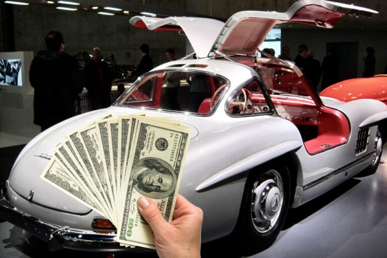 The price of 3,140 Tesla Model 3! The most expensive car of all time is not the Ferrari 250 GTO but this other German model at $142 million