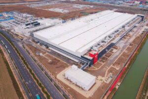 Tesla rebounds in China by adapting one of the world's largest factories originally intended for electric vehicle manufacturing to energy storage solutions