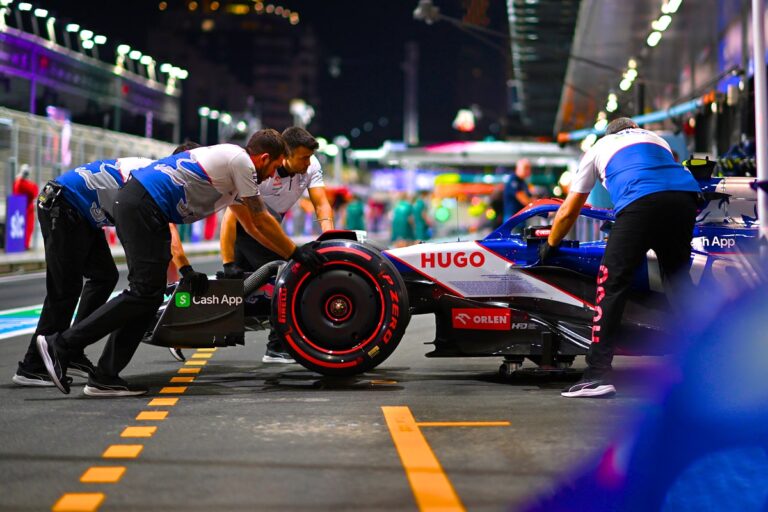 They sold their house and emptied their bank accounts: The families of these 5 F1 drivers sacrificed everything for Formula 1