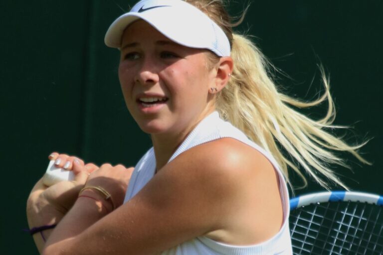 Anisimova lights up Wimbledon: could this be the first American champion in nearly 3 decades?