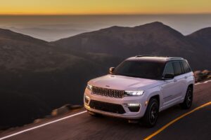 Jeep Grand Cherokee 2022 - © Jeep
