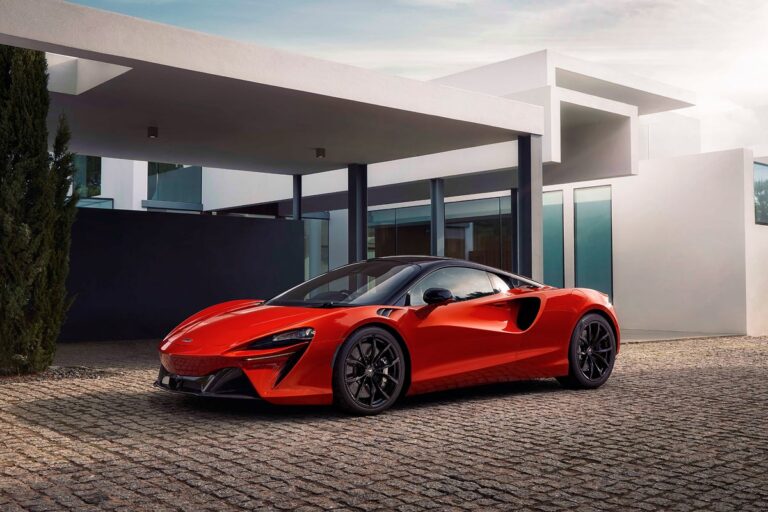 You underestimate this 671-hp supercar – it easily rivals the Ferrari hailed as the best in years