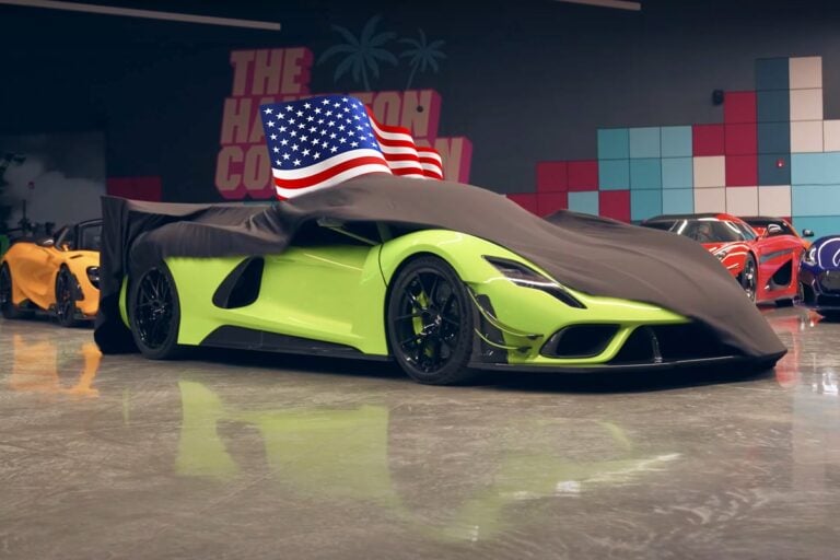 $3M for this American hypercar: He gets one of only 12 in the world and shows us how to unleash its 1800 hp