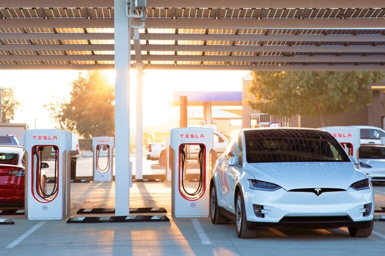 Alert! Tesla is facing an unprecedented wave of thefts, but thankfully these two solutions—already set up—will put an end to the nightmare