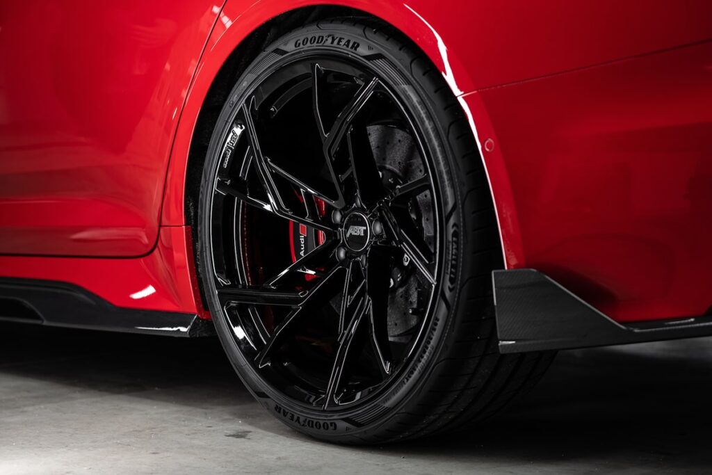 A Fast and Furious-style heist! Thieves make off with ultra-rare parts ...
